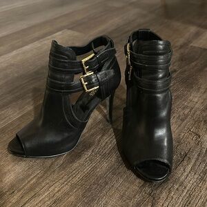 AUTHENTIC MICHAEL KORS Black Heels